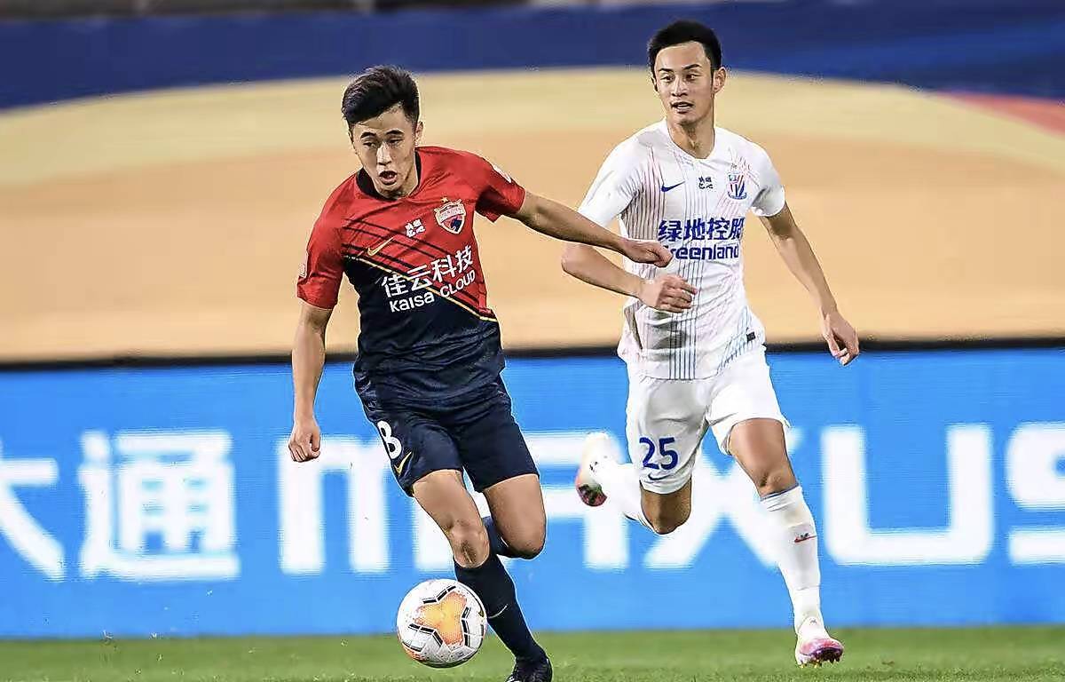 九游体育app-关于转会期突围战来临,深圳男篮围绕法甲内部沟通,压力陡增,团队化学反应显著的信息