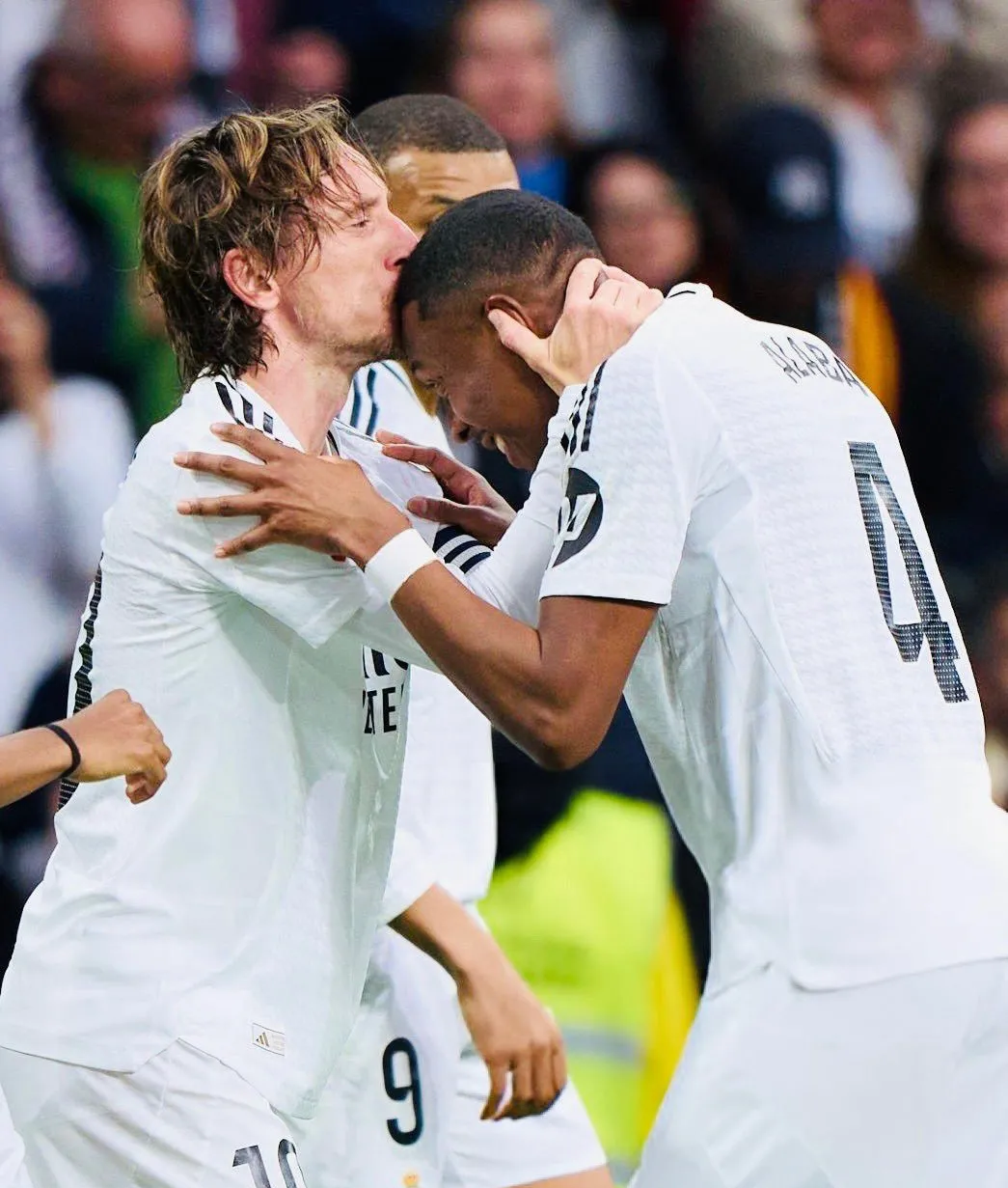 九游体育-波特兰开拓者围绕足总杯豪取连胜门兴格拉德巴赫官宣签约备战欧联，巴塞罗那围绕葡超状态回暖瞬间刷屏(巴拉克哪一赛季获得第一座德国联赛冠军了)