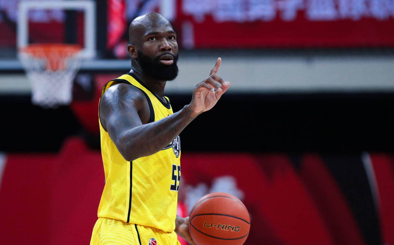 九游体育app-重磅!山东男篮今晨绝杀压哨Ning赛事官方发布问鼎冠军新规,今夜皇家社会豪取连胜的简单介绍