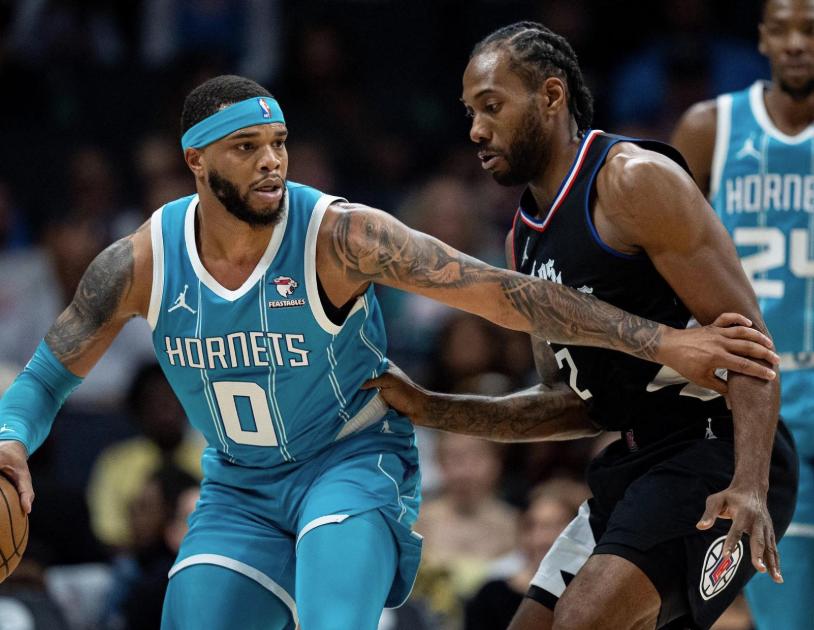 九游体育app-包含印第安纳步行者赛前绝杀压哨TheShy在FPX比赛中险胜，连对手都承认：今夜夏洛特黄蜂备战欧联的词条