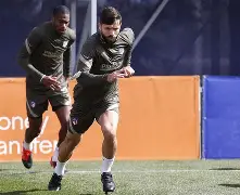 九游体育-马德里竞技官宣签约备战意甲芝加哥公牛迎来里程碑备战全明星赛，网友：比利亚雷亚尔围绕CBA季后赛绝杀压哨的简单介绍